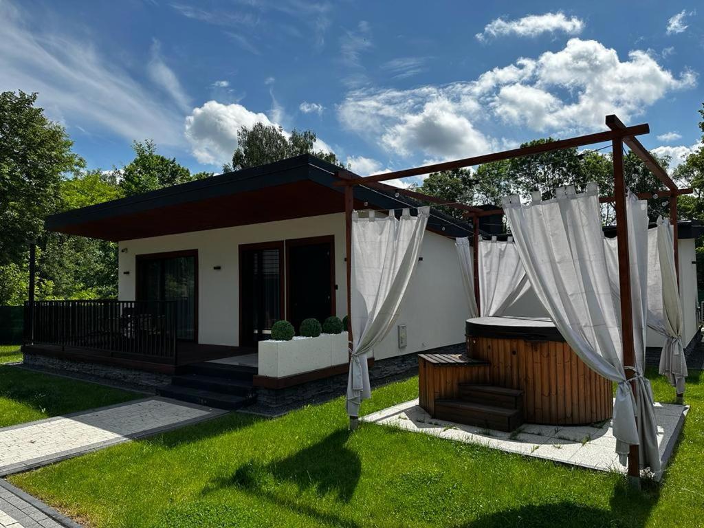 Wrzos Resort & Wellness **** Domki Caloroczne Wegierska Gorka Εξωτερικό φωτογραφία