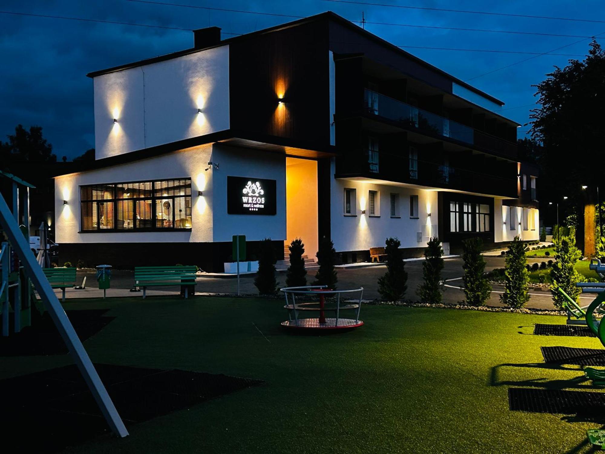Wrzos Resort & Wellness **** Domki Caloroczne Wegierska Gorka Εξωτερικό φωτογραφία